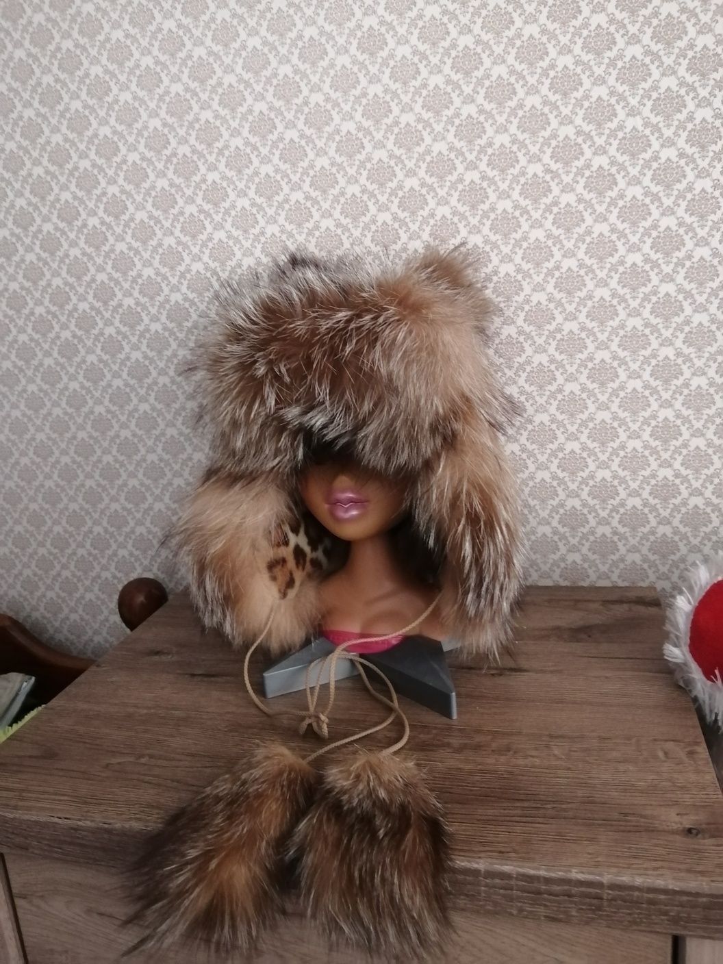 Продам детскую шапку натуральная дубленка, мех, подклад флис.