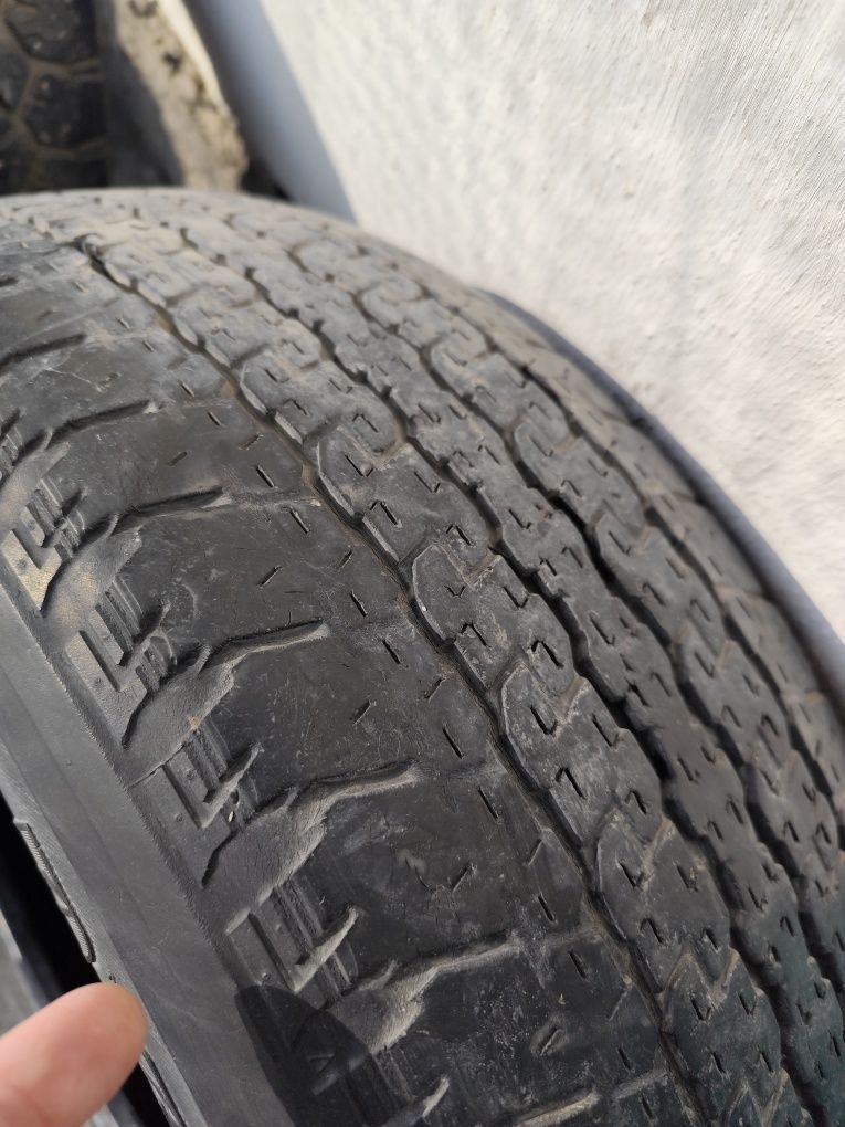 Грязевые баллоны Maxxis Razr A/T 265/65 R17