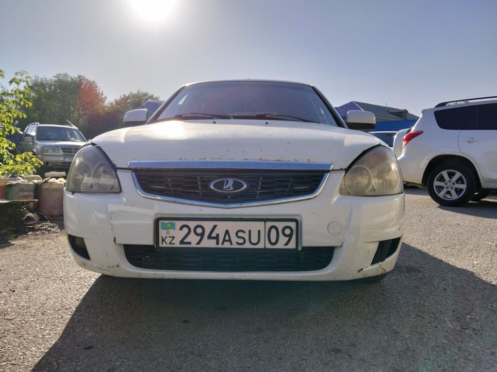 Продам Приору на полном ходу