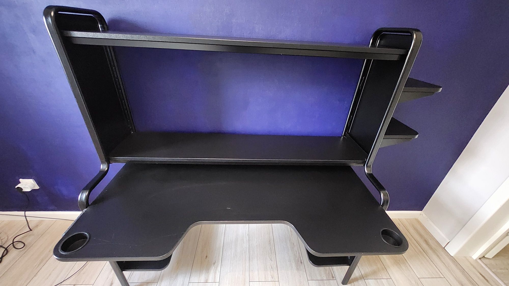 Б/у IKEA ФРЕДДЕ Рабочее место с игровой креслой Cougar, черный, 185x74