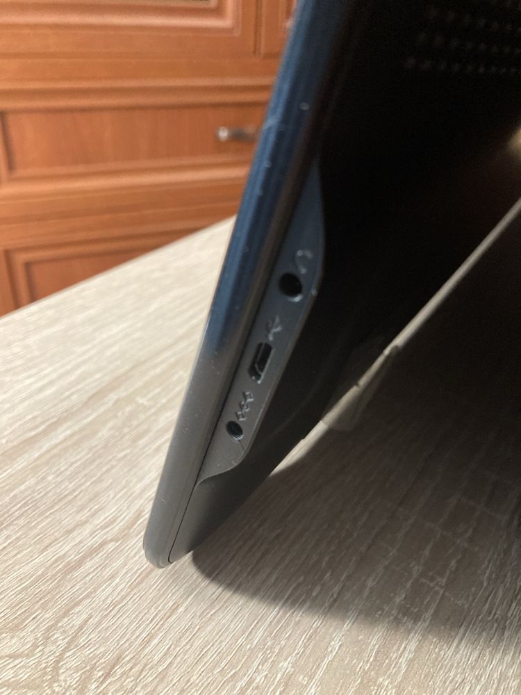 Планшет Samsung Galaxy View SM-T-677