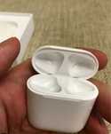Кейс от Airpods оригинал, имеется коробка , цена 20 тыс тг