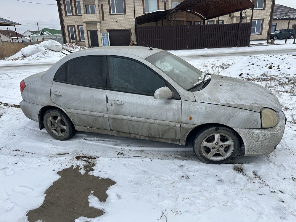 Kia Rio 2003 1.5 по запчастьям,г.Атырау