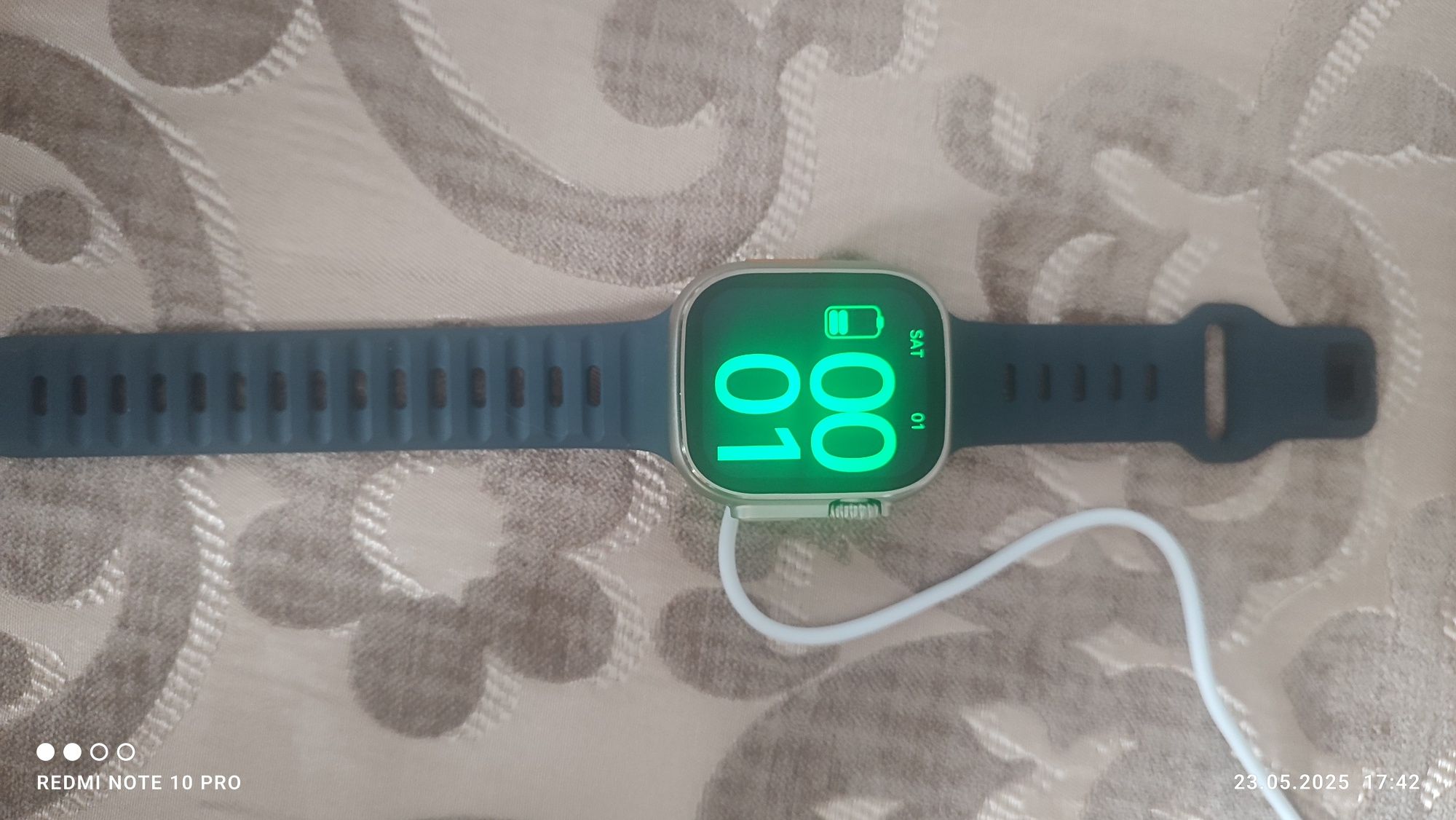 Продам новые смарт часы