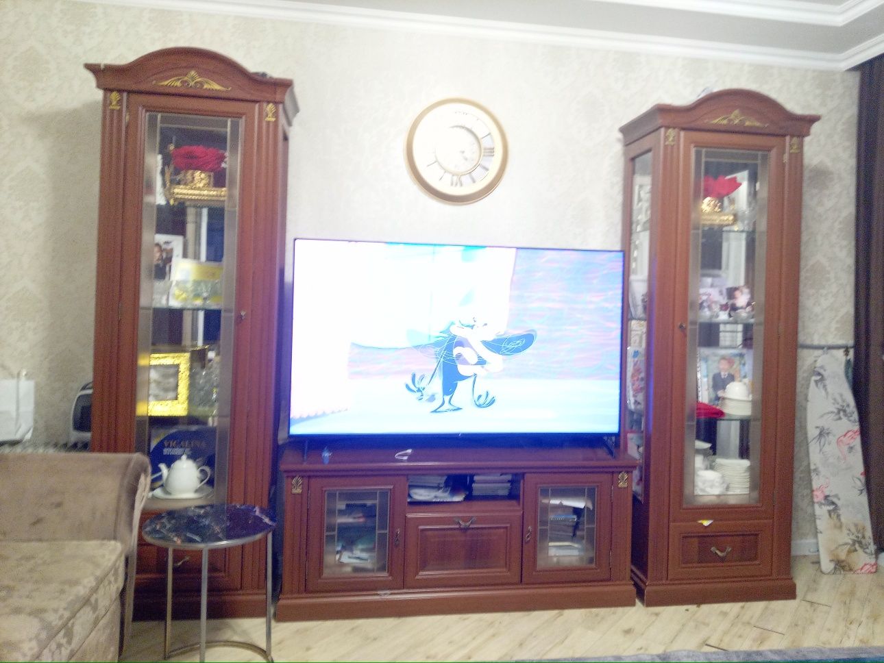 Гарнитур в зале Б/У