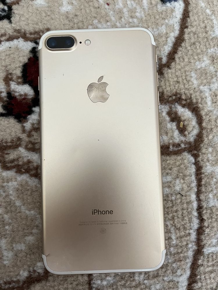 Обмениваю Iphone 7 plus