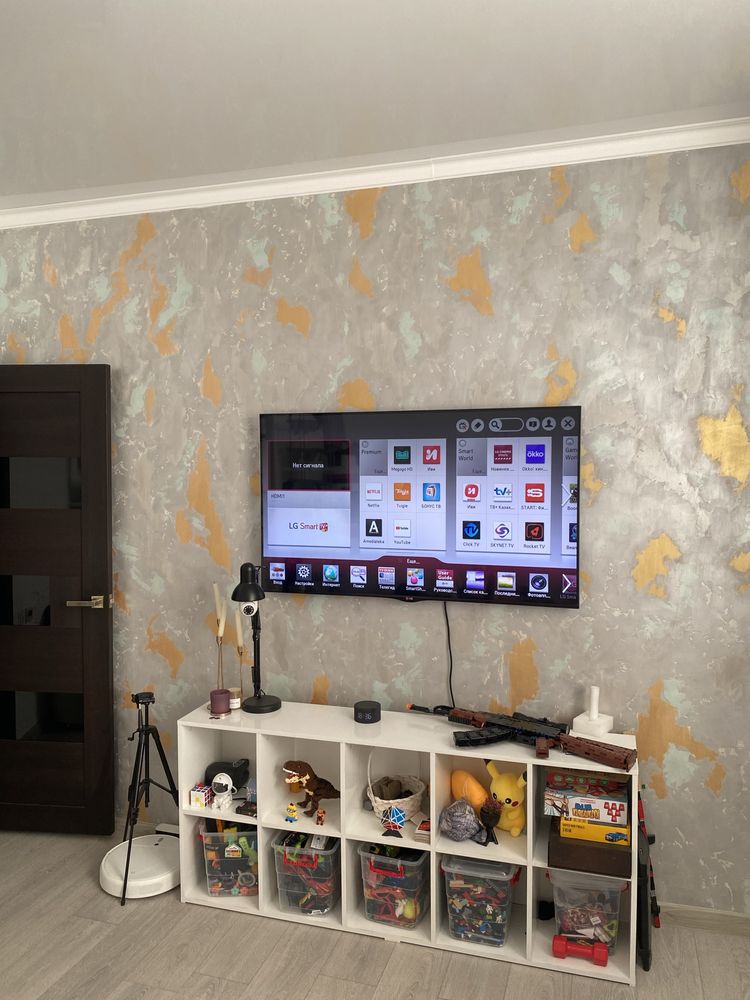 Продам Смарт ТВ диагональ 55