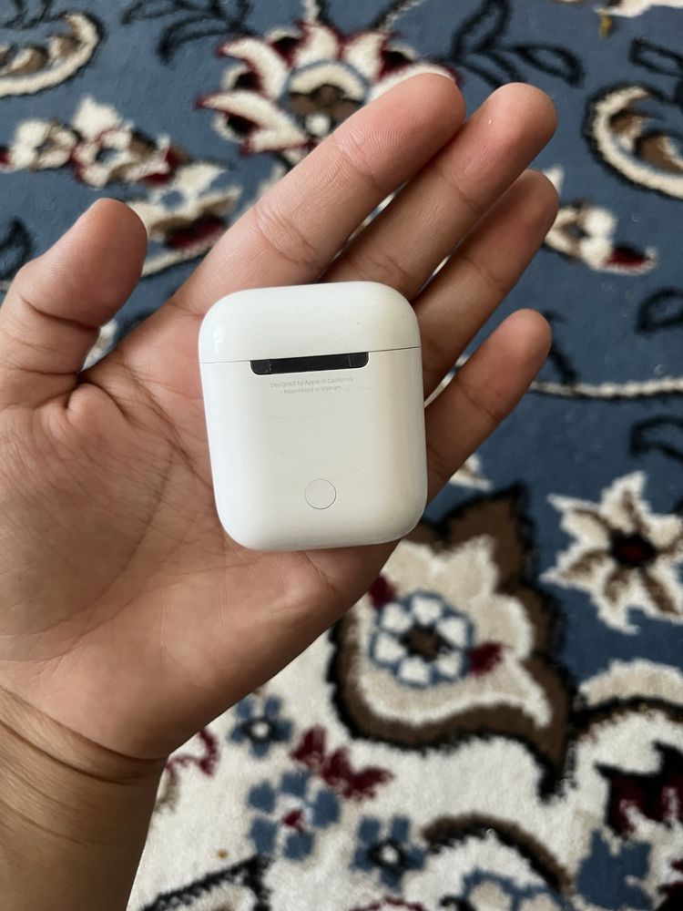 Airpods 2 в хорошом состояний