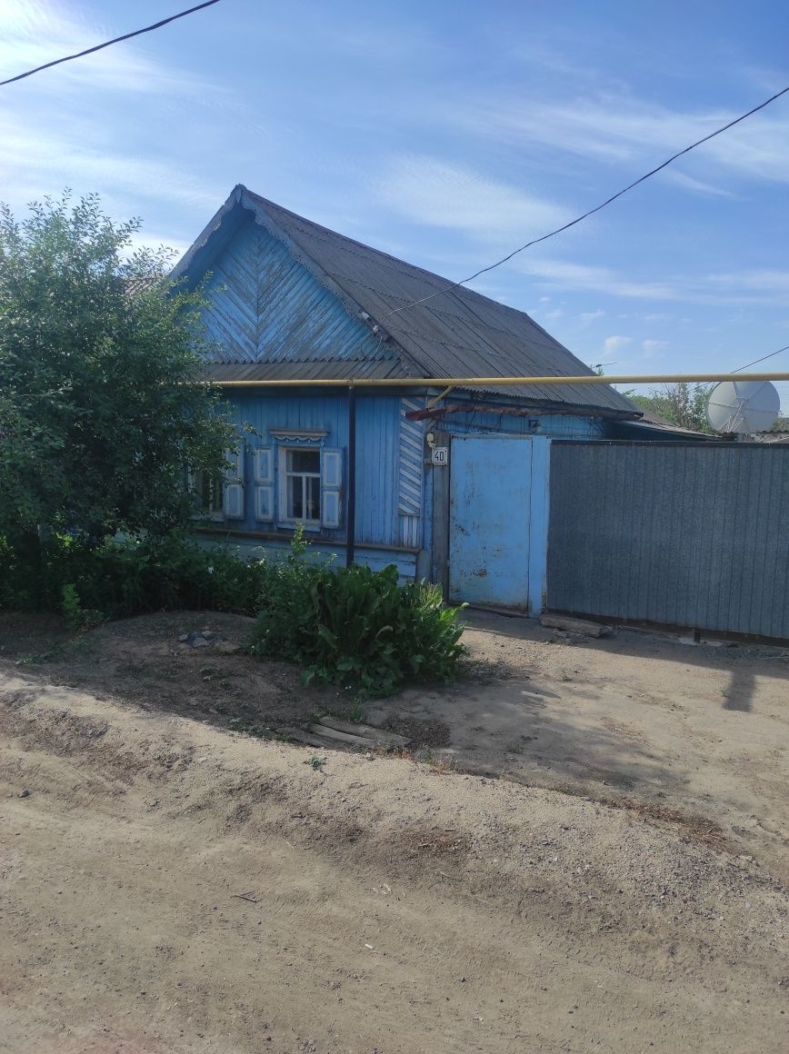 Продам Дом район 4  Поликлиники