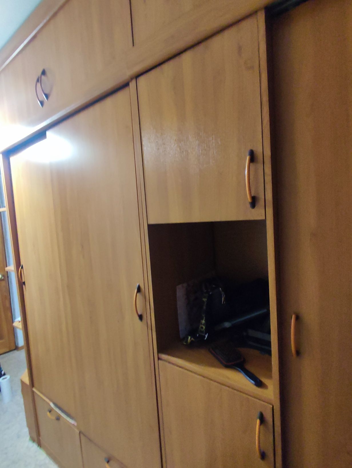 Продам шкаф купе для прихожей
