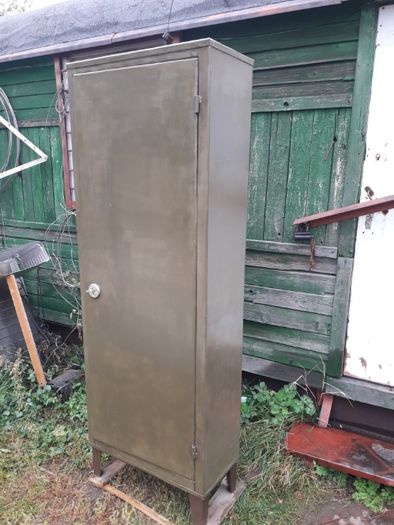 Продам шкаф металлический для документов или инструмента