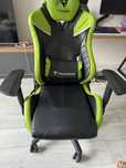 Продам игровое кресло Thunder X3