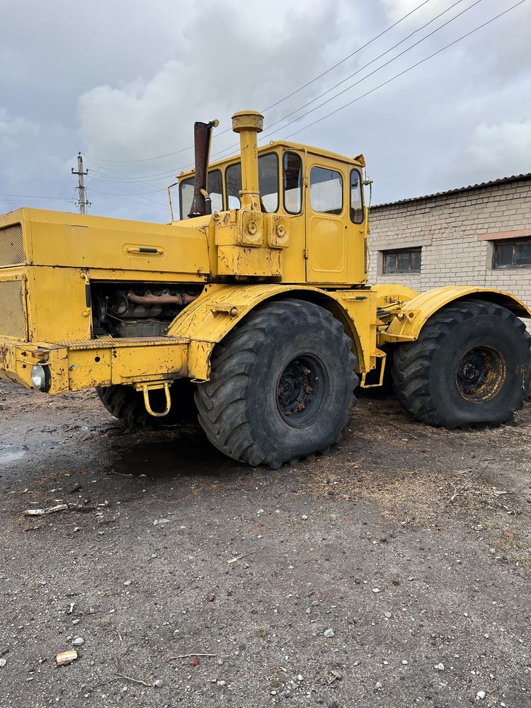 Продам кировец К-701