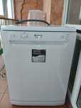 Посудомойка Hotpoint-ARISTON