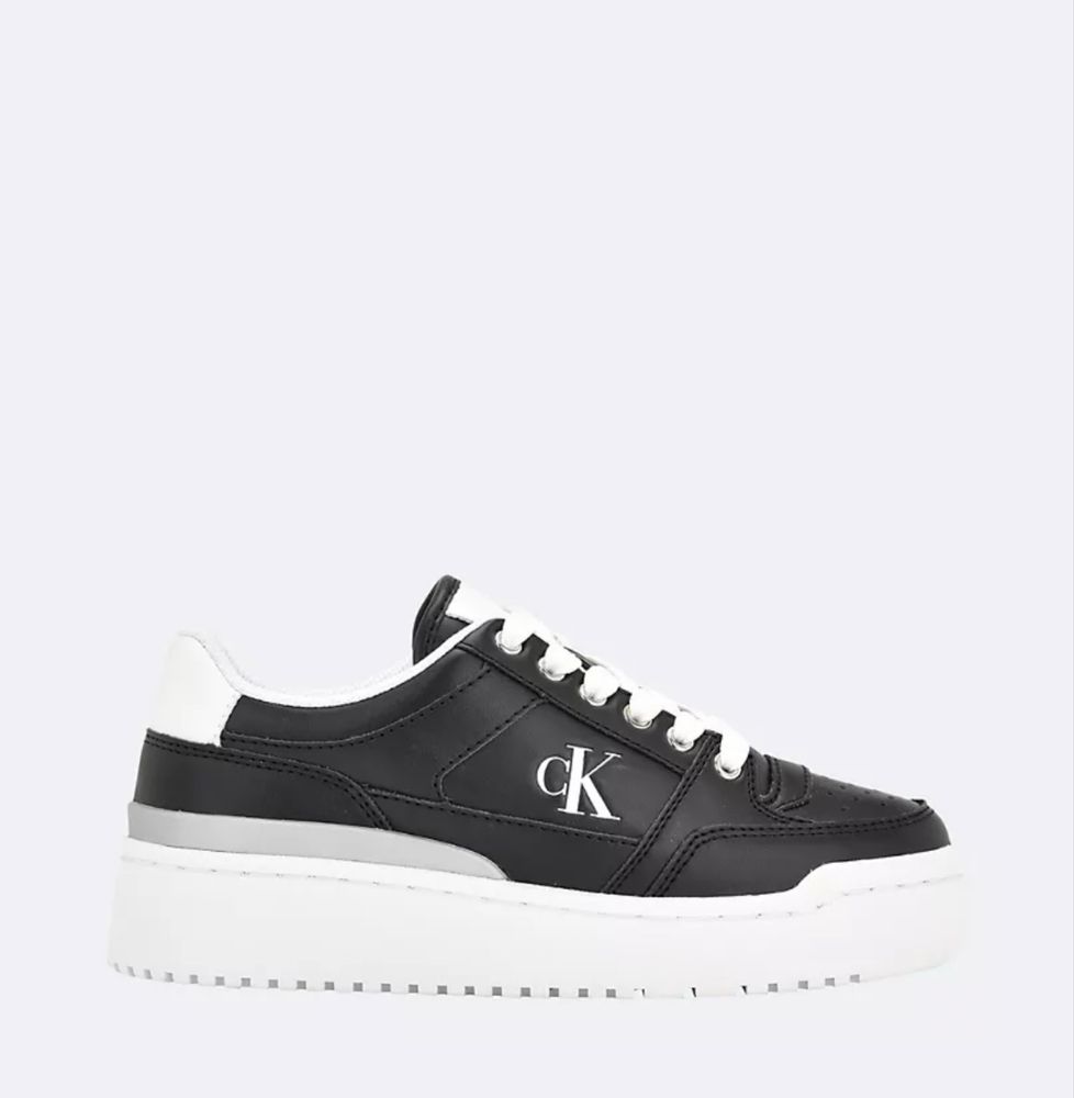 Кроссовки New balance, Michael Kors, Calvin Klein