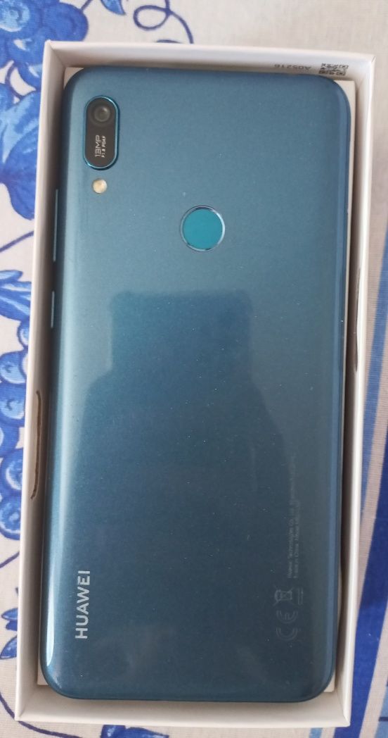 СРОЧНО! продам Huawei Y6 (2019)
