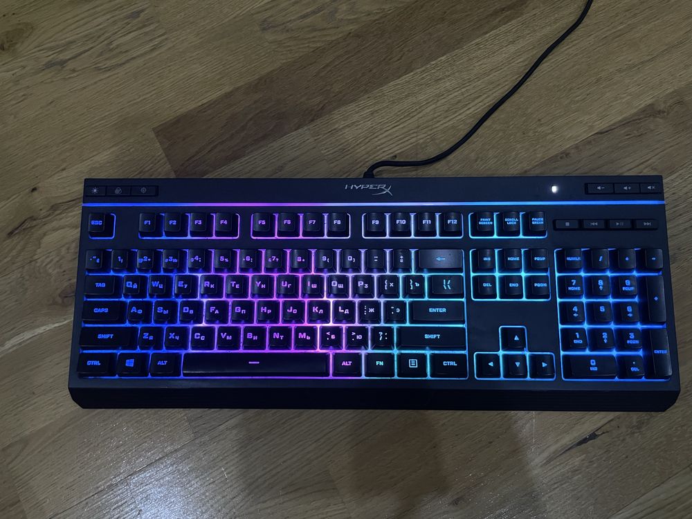 Клавиатура HyperX Alloy Core RGB