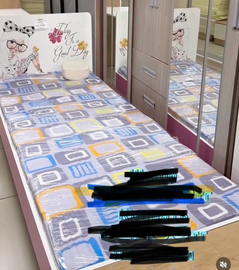 Срочно продам кровать подростковую