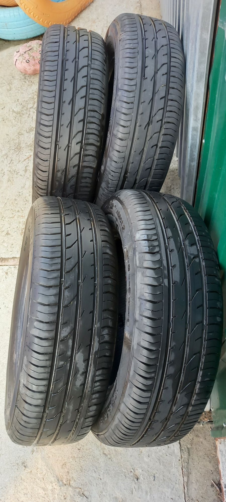 Продам летнюю резину 195/65/R15