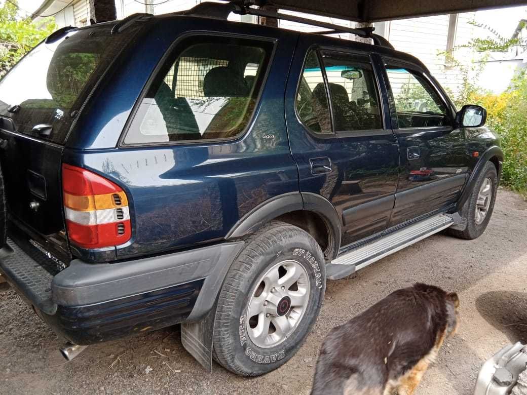 Продам Опель фронтера 2000 г