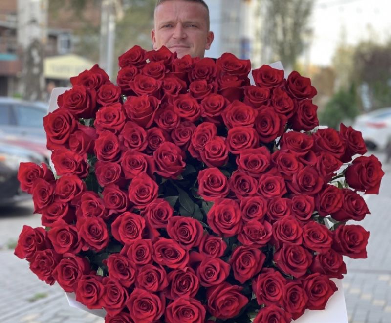 101 роза импортная