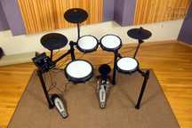 Alesis Nitro Max