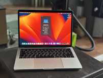 MacBook PRO 13’ Touch Bar 2017 в идеальном состоянии
