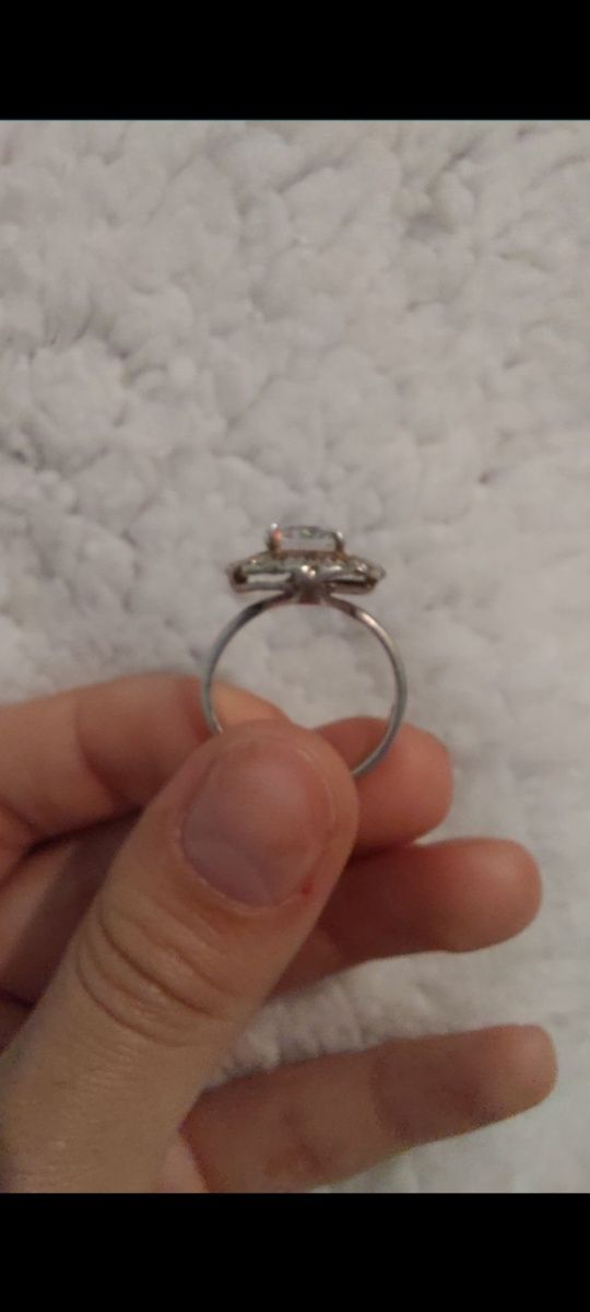 Серебряное кольцо