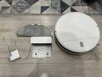 Робот-пылесос Xiaomi Mi Robot Vacuum-Mop Essential белый
