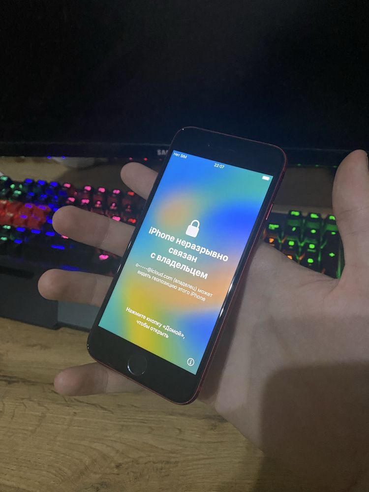 Iphone 8 64gb.  .