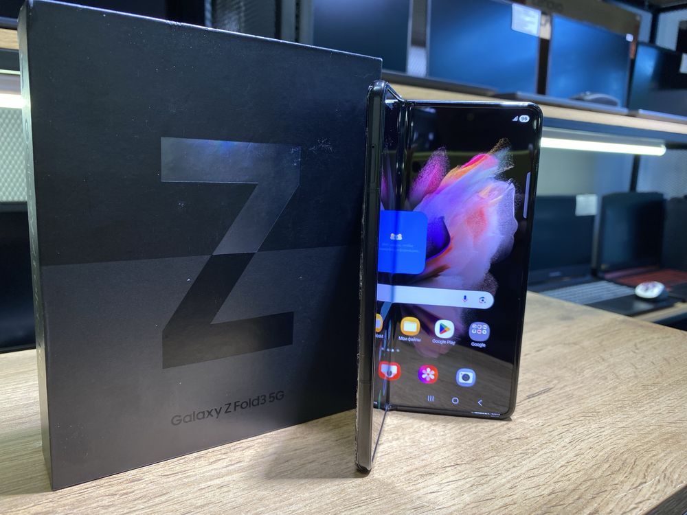 Samsung Z Fold3 5G, 512 GB, экран не открывается, 10443/А10