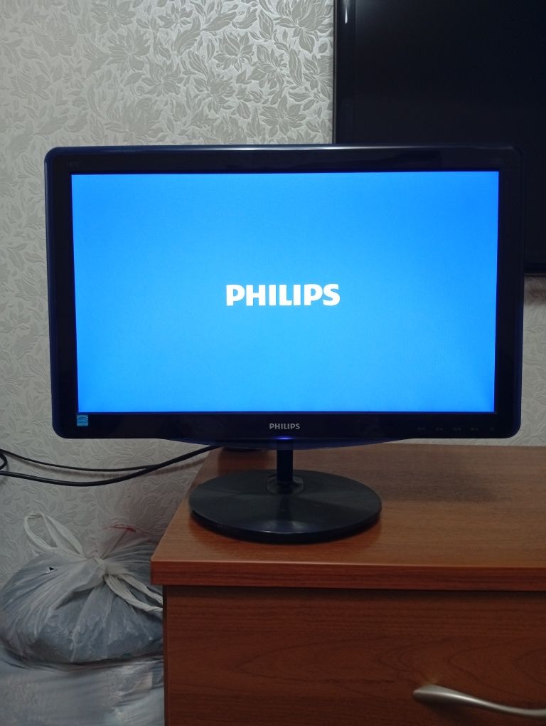 Продам монитор Philips