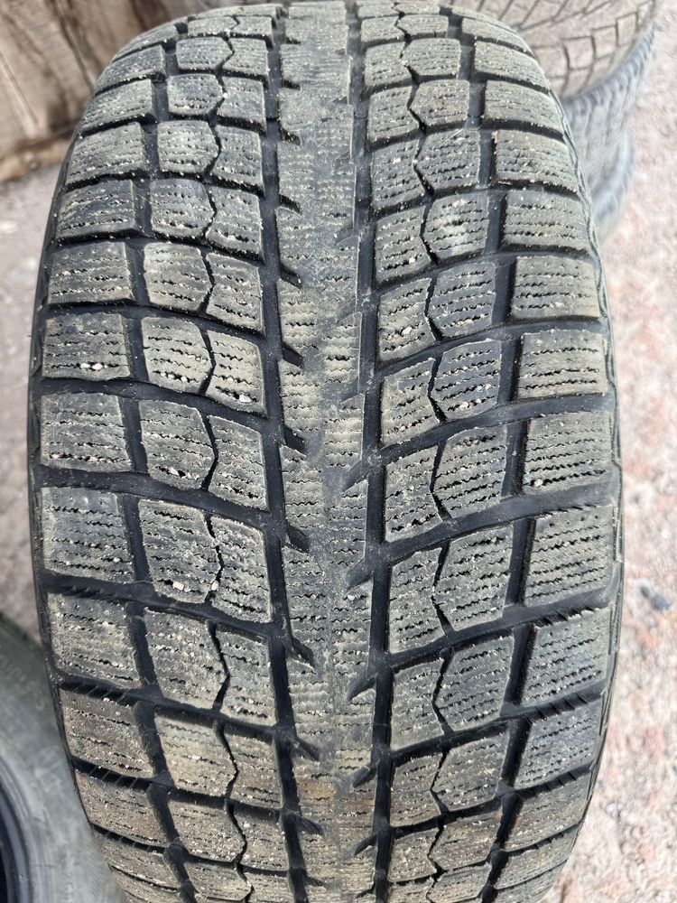Продам зимнюю резину LingLong