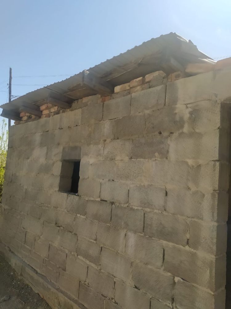Жер үй 4-комнаталы 15сотка жер,бітпеген монша погреб,туалет үйде