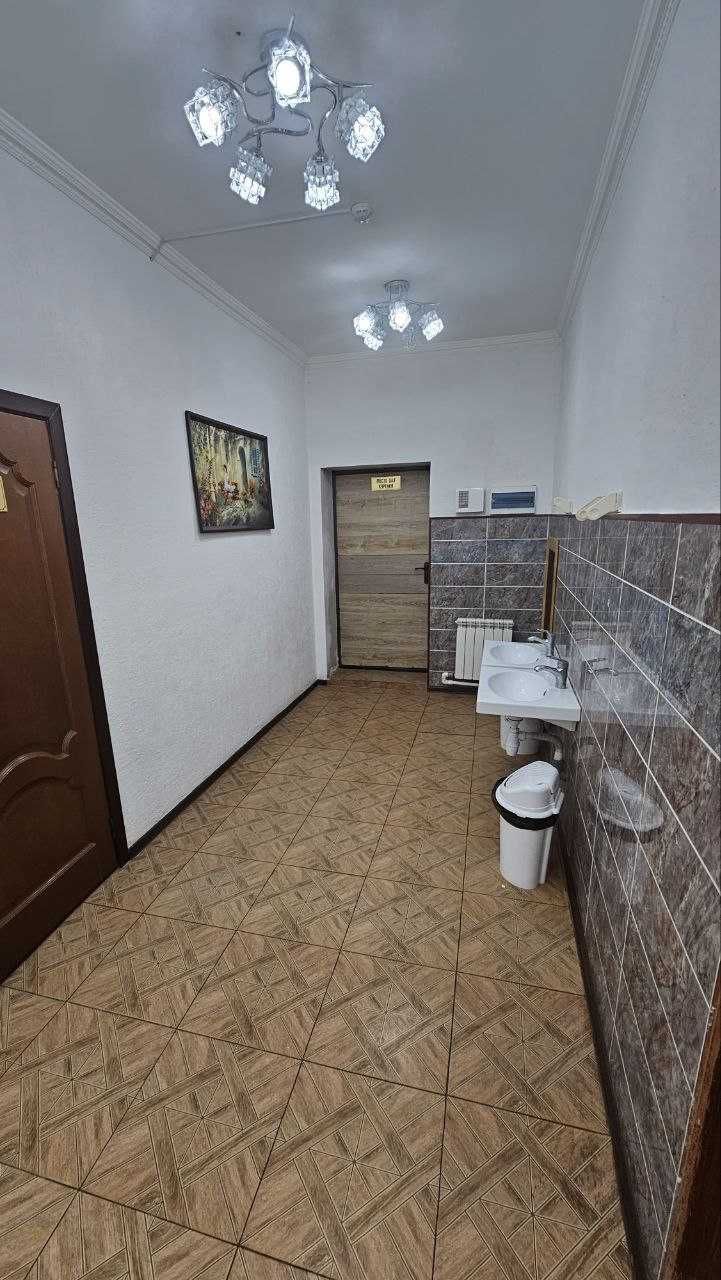 Коммерческая недвижимость в районе  рынка Алтын Алма