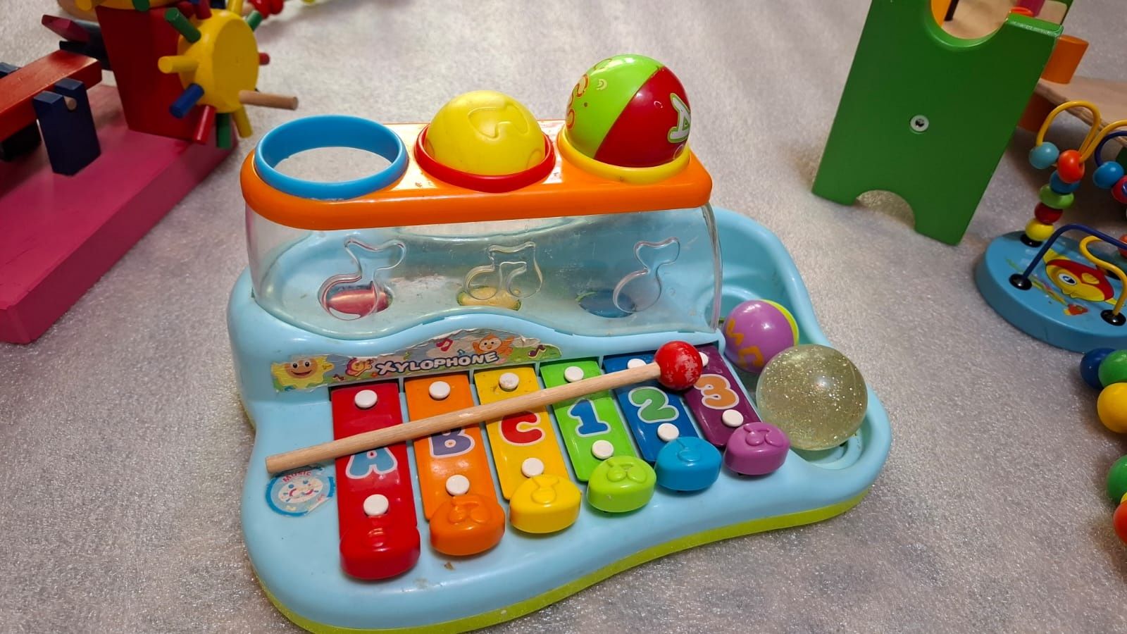 Развивающие игрушки