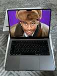 Macbook pro 14 M3, 2023, 512/8gb space gray