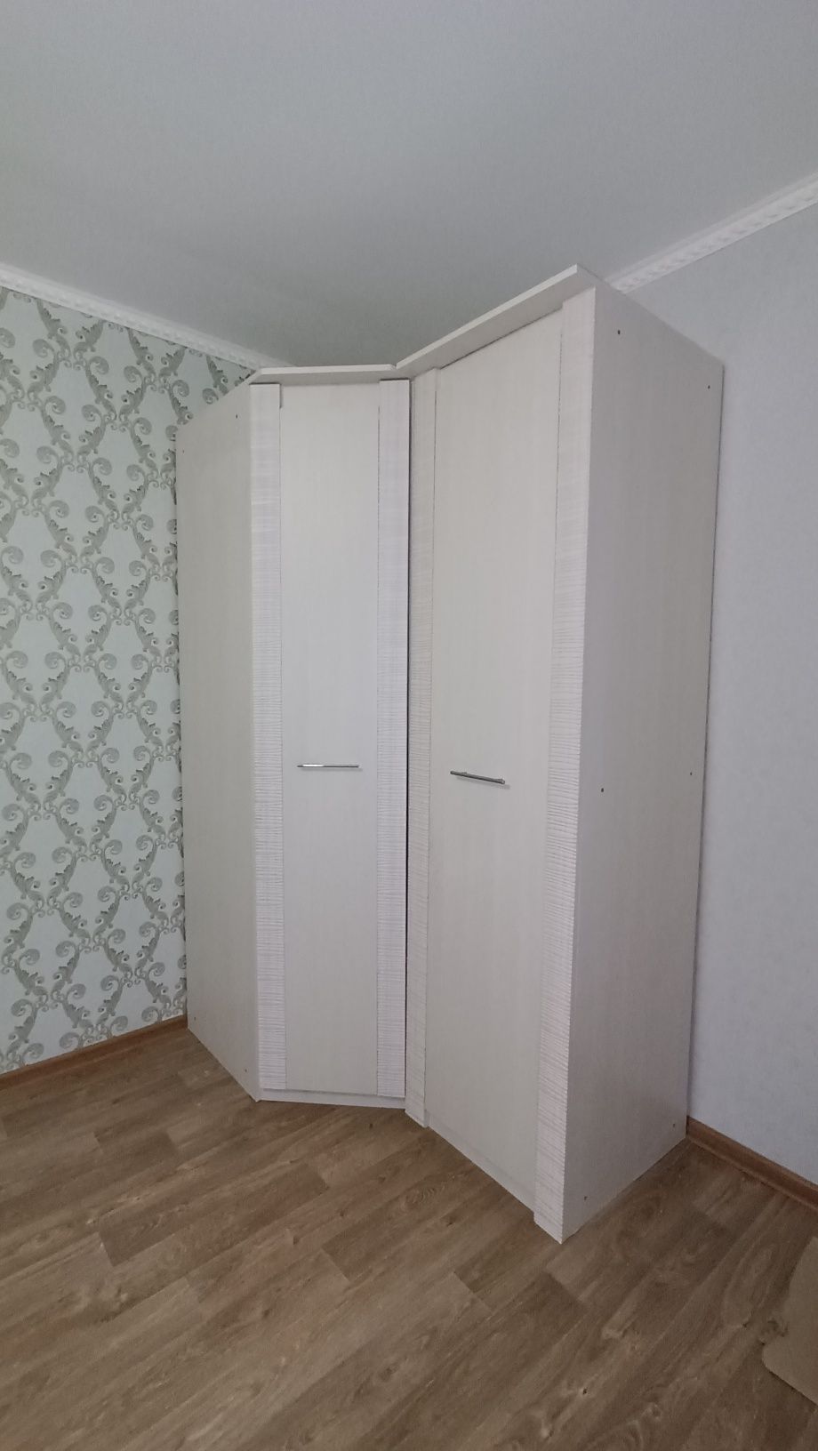Шкаф в спальню, не дорого