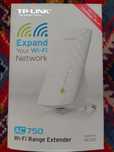 Усилитель WI-FI сигнала TP-Link RE-200.