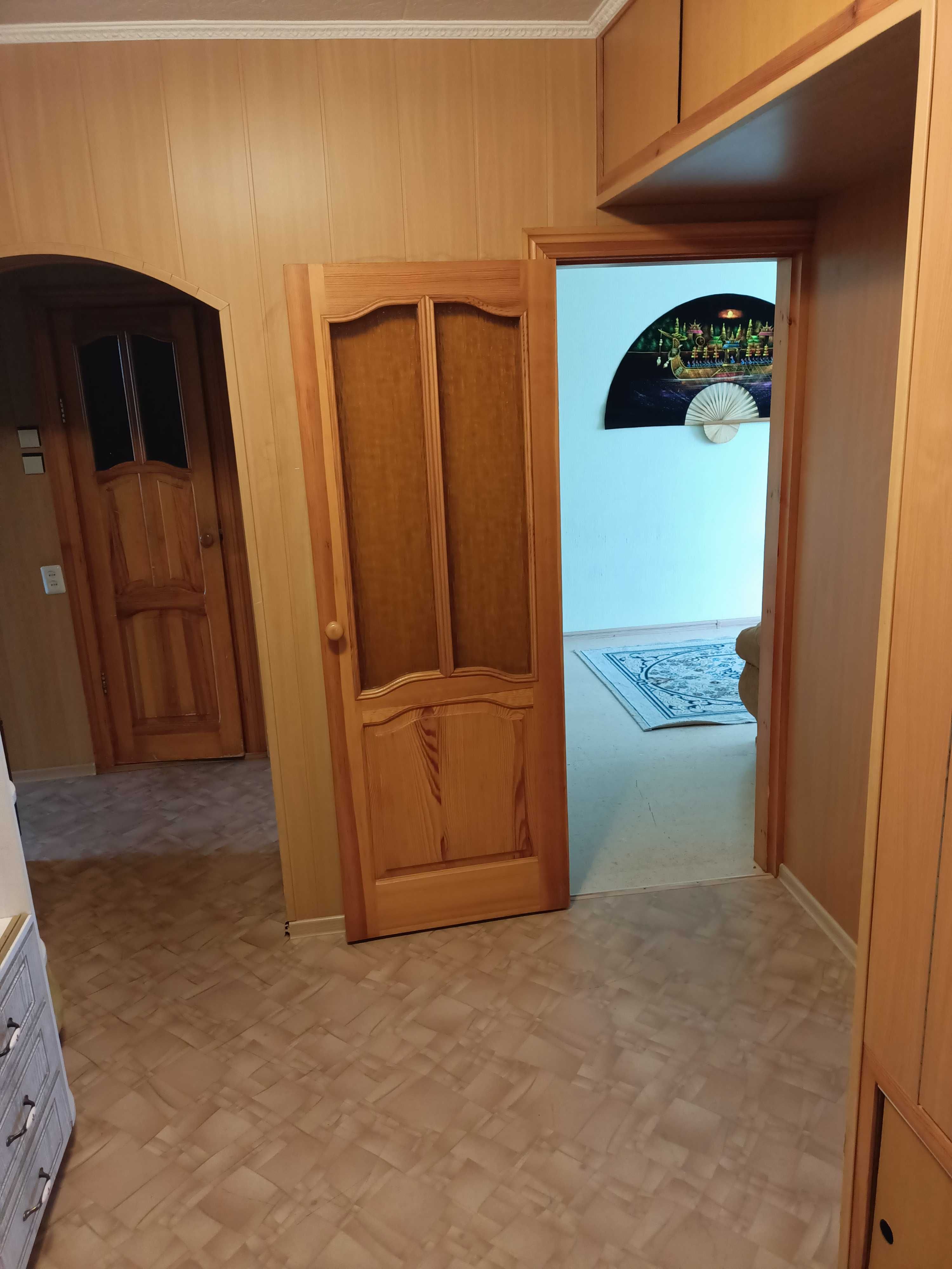 Продам двухкомнатную квартиру ( ленинградка)