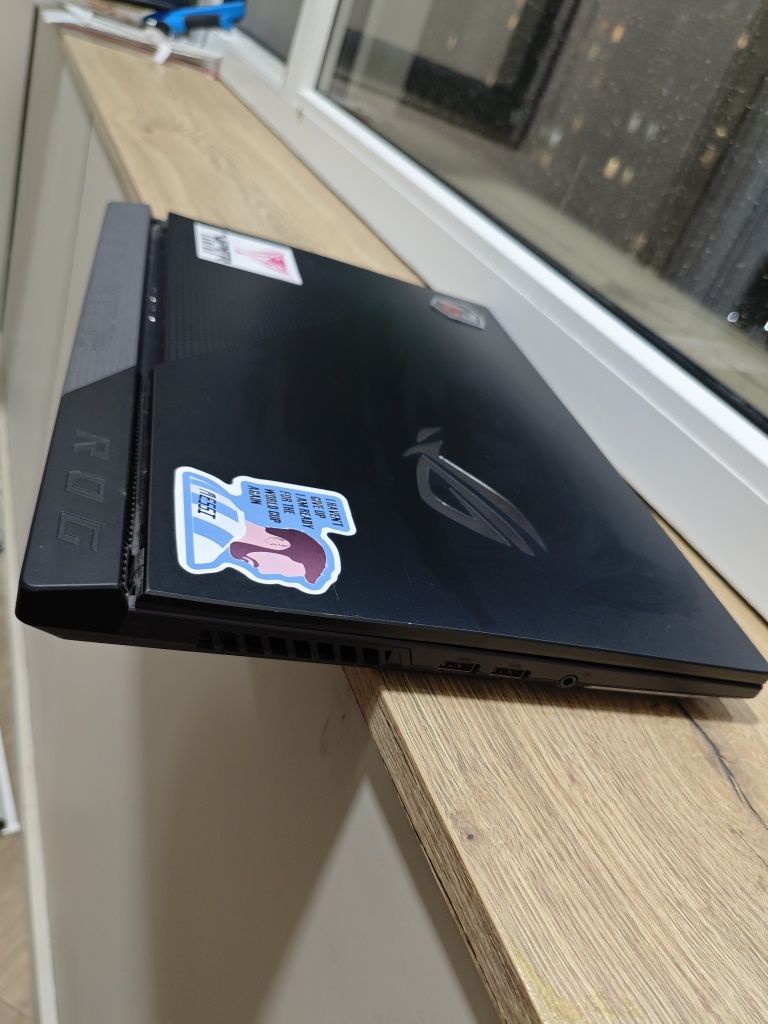 Ноутбук Asus Rog Strix G513IE