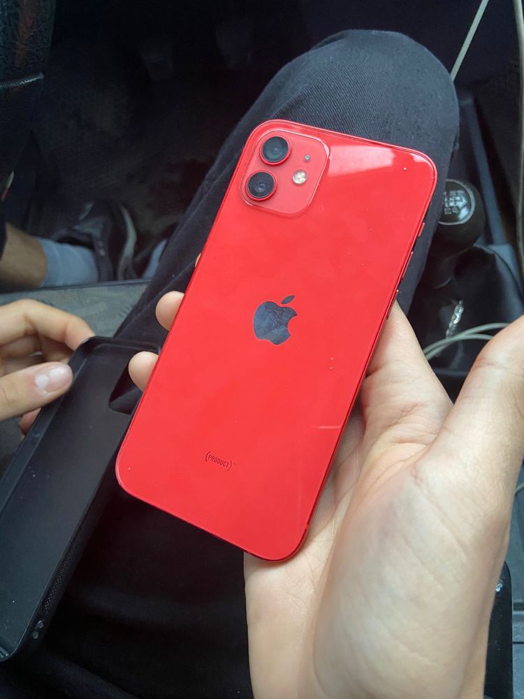 Iphone 12 , 64гб