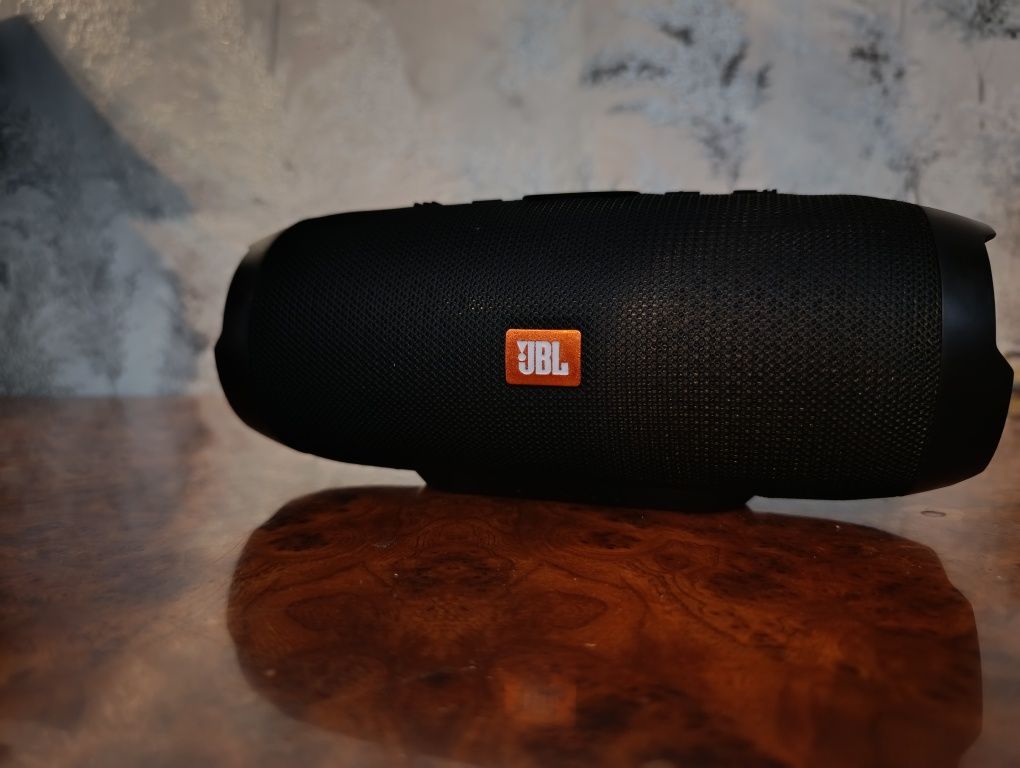 колонка JBL charge 3