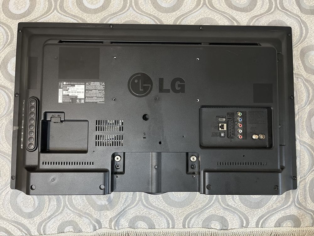 Телевизор LG, 32 дианональ.