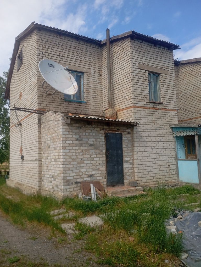 Продам дом 2эт.газоблочнный