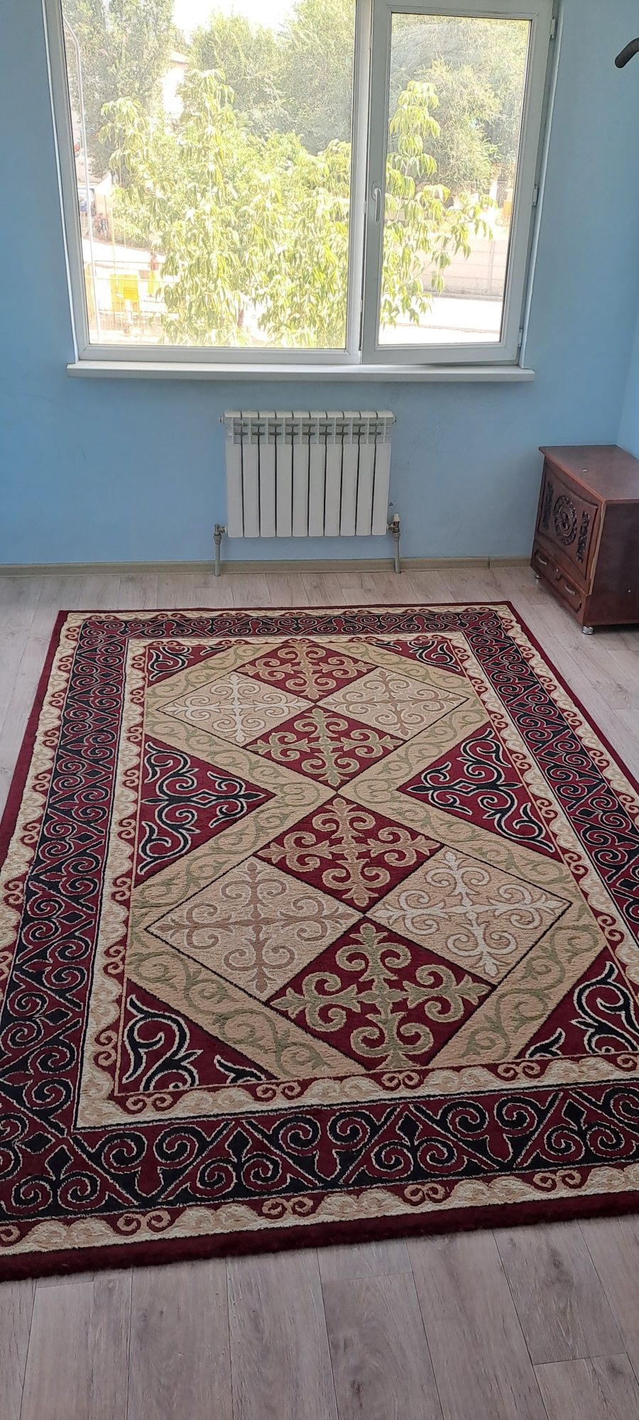 Ковры  размер  2×3  б/у