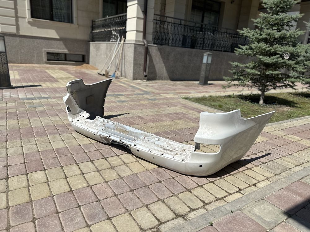 Бампер лексус 570