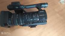 Профессиональная видеокамера Sony NXR-NX5P
