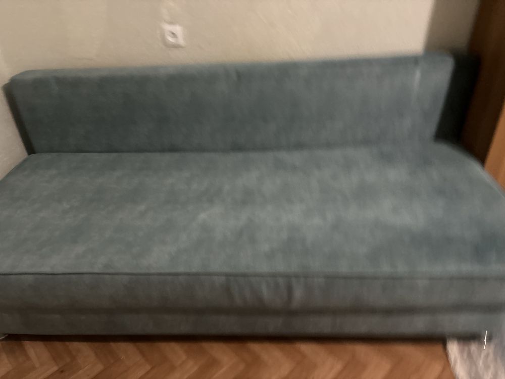 Продам диван,  в отличном состояний