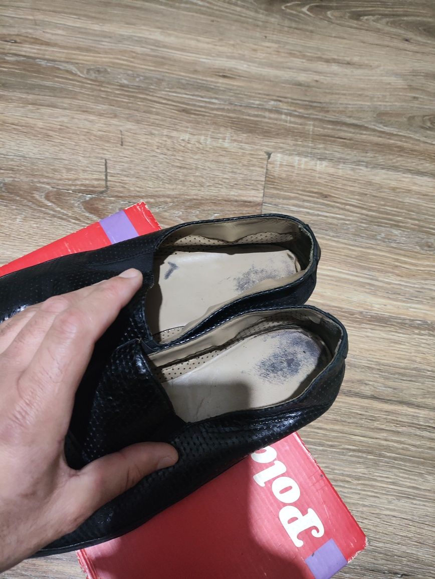 Срочно продам мужскую летнюю обувь